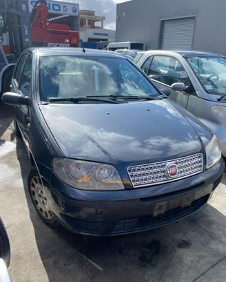 RICAMBI USATI AUTO FIAT Punto Berlina 5P 3° Serie