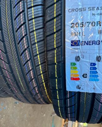 GOMME NUOVE 205/70 R 15 96H L