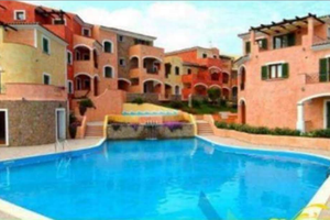 Appartamento in residence con piscina