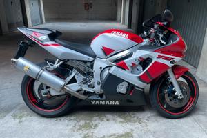 Yamaha r6