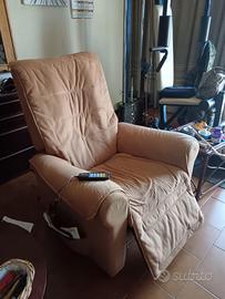 Poltrona reclinabile perfettamente funzionante