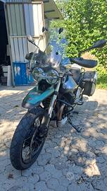 moto guzzi v 85 tt centenario 