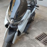 NMAX 125 Tech MAX 2025
