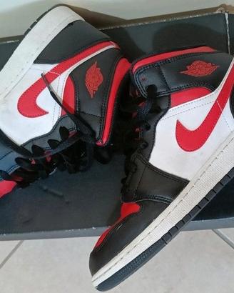 Nike Jordan 1 Mod(GS) numero 40/ ragazzo uomo