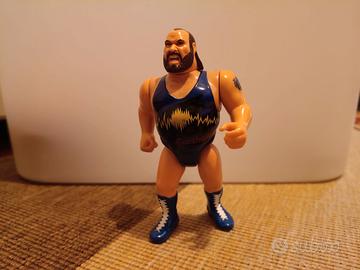 Action figure wrestling Earthquake