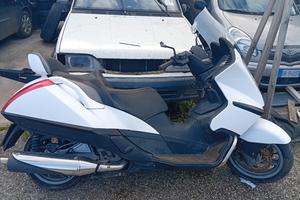 Aprilia Atlantic 500