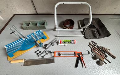 Lotto attrezzi lavoro