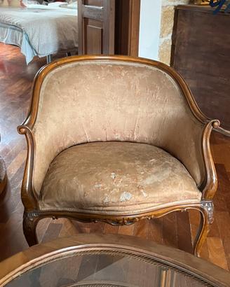 Poltroncina liberty. Poltrona