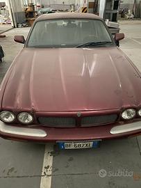 JAGUAR XJR DEL 1999