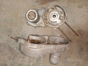 Coppia carter gemelli per motore vespa Piaggio vb1