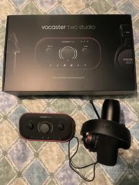 Focusrite Vocaster Two Studio Podcast - microfono