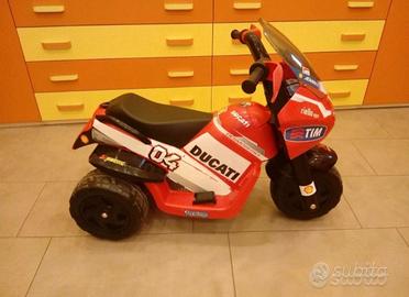 triciclo elettrico (ninimoto) Peg Perego Ducati