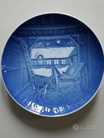 PIATTO ROYAL COPENAGHEN  ANNO 1985