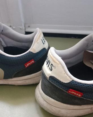 Scarpe da ginnastica da uomo Levi's, taglia 40.