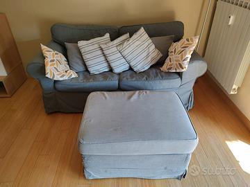 Divano Ikea Ektorp con  poggiapiedi in omaggio
