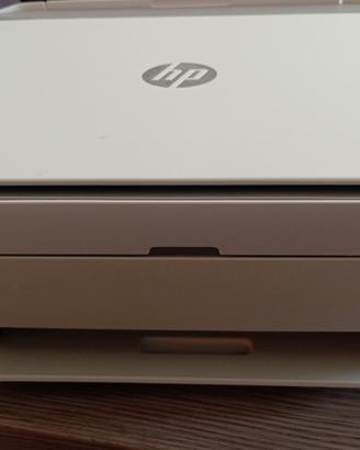 stampante HP deskjet 2700 