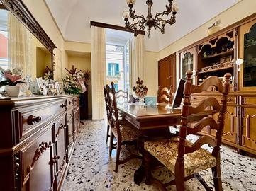 CASA SEMINDIPENDENTE A MONOPOLI