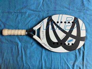 MBT White 2 (Modello Gianluca Berardi)