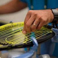 Incordatura racchetta tennis