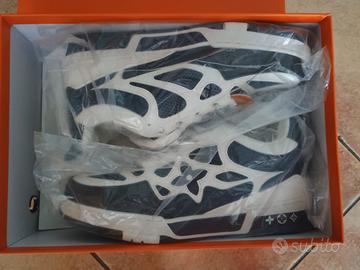 Scarpe LV