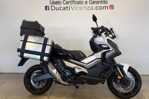 HONDA X-ADV 750 DCT WHITE
