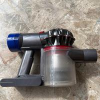 Dyson v8 absolute compreto pulsante rotto