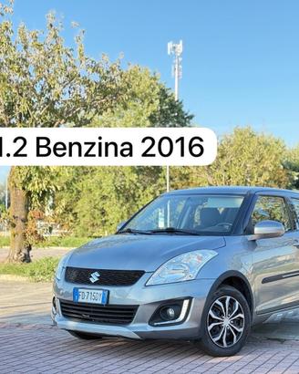 Suzuki Swift 1.2 Dualjet 4WD 5 porte B-Road Bi-Col