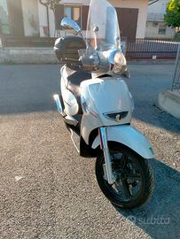 Aprilia Scarabeo 300s