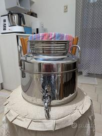 Contenitore in acciaio inox per alimenti