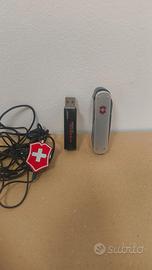 Raro Victorinox swissbeat Mp3 USB  1gb