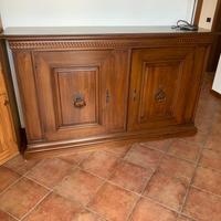 Credenza antica in legno pregiato