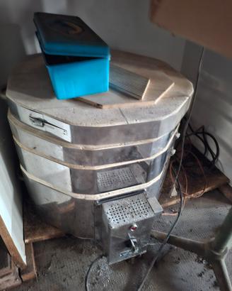 forno per cuocere oggetti di ceramica 