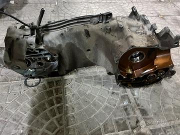 Carter motore honda sh 300