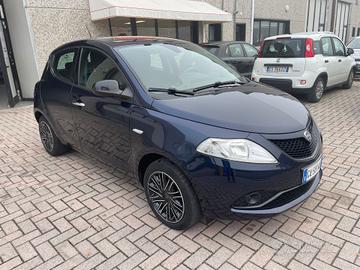 Lancia Ypsilon 1.2 69 CV 5 porte Platinum 51.000 k