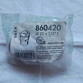 Raccordo Ottone 20 x 1/2 " F Caleffi