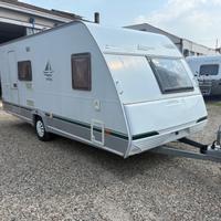 Knaus Eifelland 520-posti 6-veranda