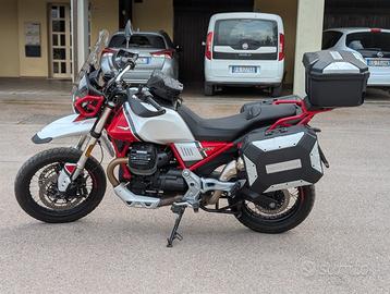Moto Guzzi V85 TT - 2021