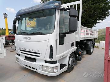 Iveco eurocargo 90e22 ribaltabile