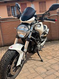ducati 696