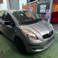 Toyota Yaris 1.0 5 porte RATE / FINANZIAMENTI/Bonu