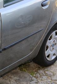 Portello posteriore sinistro punto da 2000 a 2010