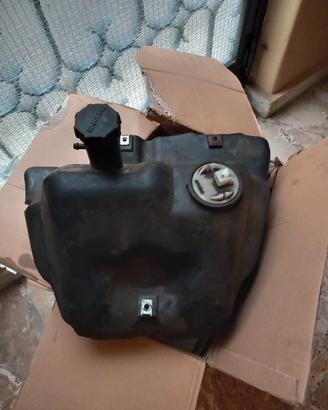 serbatoio vespa elx 