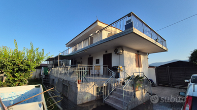 Casa singola indipendente con giardino