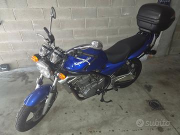 KAWASAKI ER 5