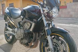 HORNET 600 