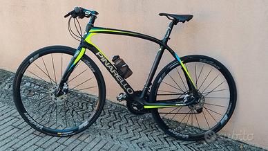 Bicicletta Pinarello in carbonio