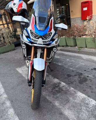 Honda Africa Twin Adventure