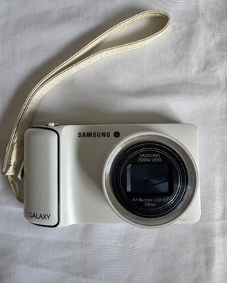 Samsung Galaxy Camera EK-GC100 Zoom 21x WiFi
