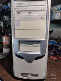 PC PENTUM 4 3000 MHZ + NVIDIA GEFORCE FX5200