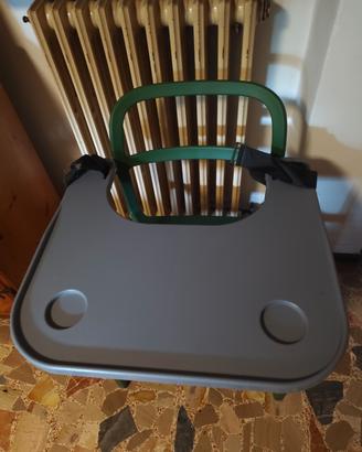 Tavolo rimovibile per sedia a rotelle 